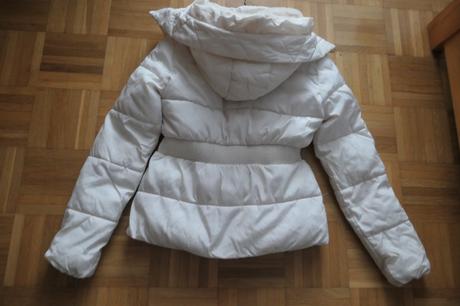 Reserved zimna moderna,stylova,krasna bunda s, reserved,s