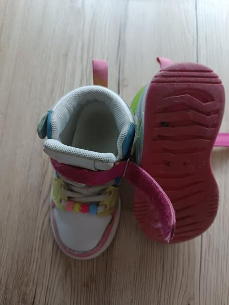 Vyvýšené tenisky, sinsay,24