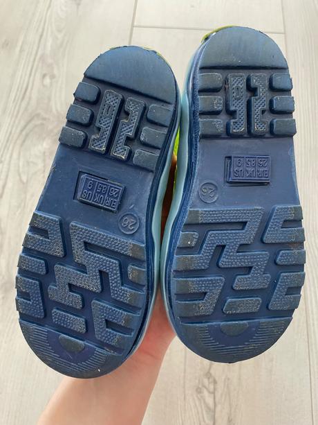 Detske nezateplene gumaky, playshoes,26