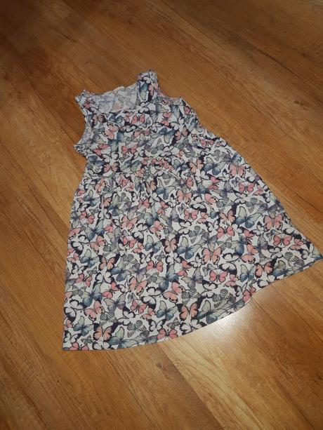 Dievcenske saty, h&m,122