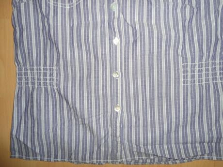 Fialova kosela s bielym pasikom, gate,s