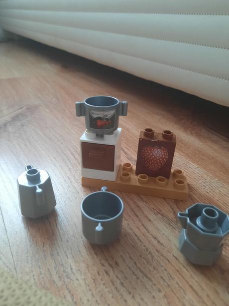 Lego duplo máša a medved,