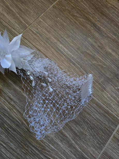 Svadobná spona do vlasov,