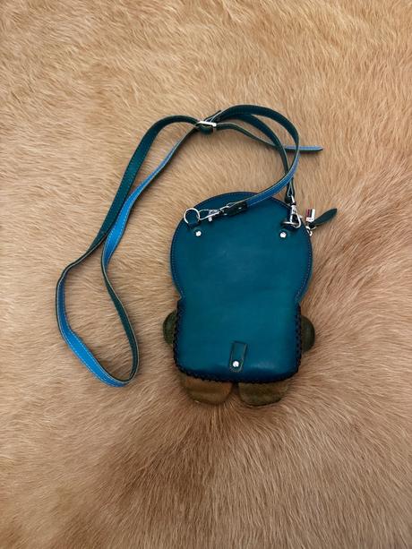 Dievčenská kožená kabelka, 