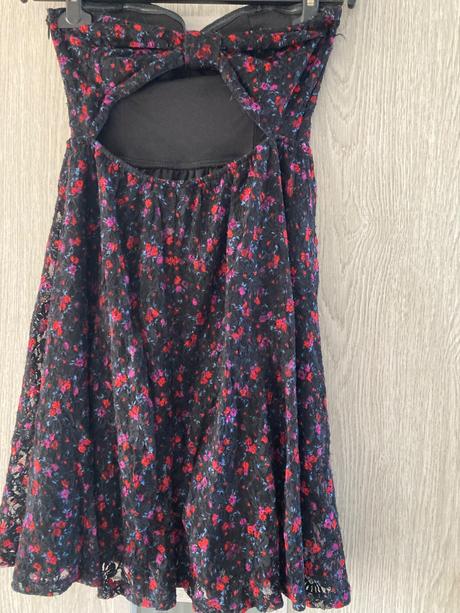 Kvietkovane šaty, tally weijl,s