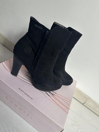 Bugatti čižmičky, 38