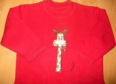 Tmavo červená mikinka so žirafou, 86