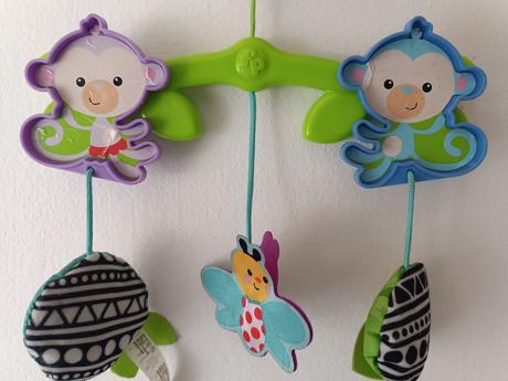 Detský kolotoč na postieľku -fisher price, 