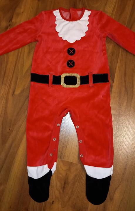 Vianočný overal, 86