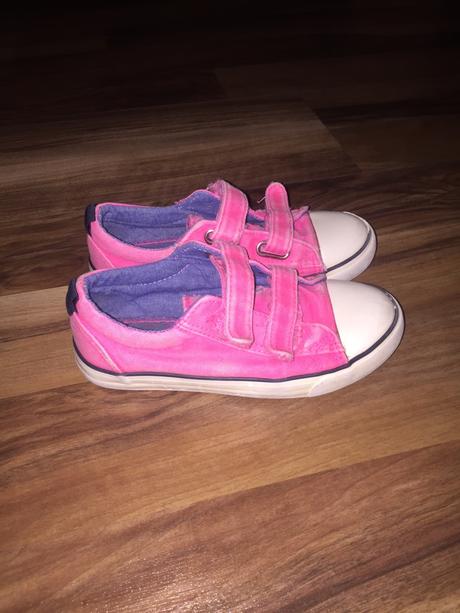 Tenisky na donosenie, reserved,33