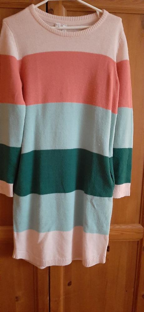 Šaty s vreckami na chladné obdobie, bonprix,l