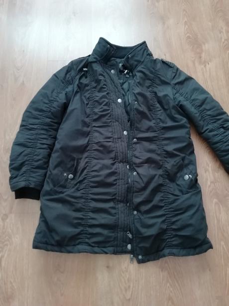 Tehotenská bunda, 40