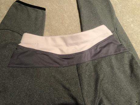 Krásne tepláky, decathlon,134