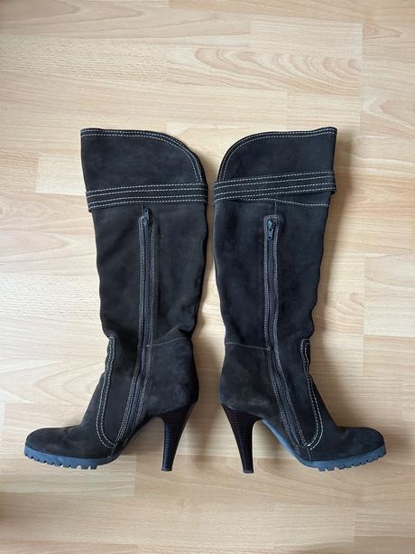 Čierne čižmy talianskej značky bagatt, 38