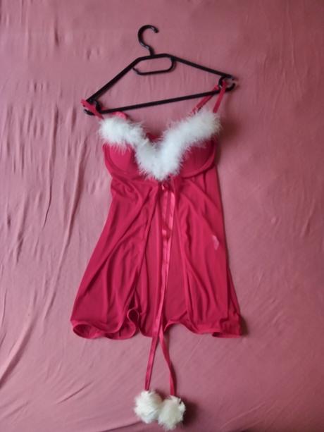 Mikulášske negližé, evie,75a