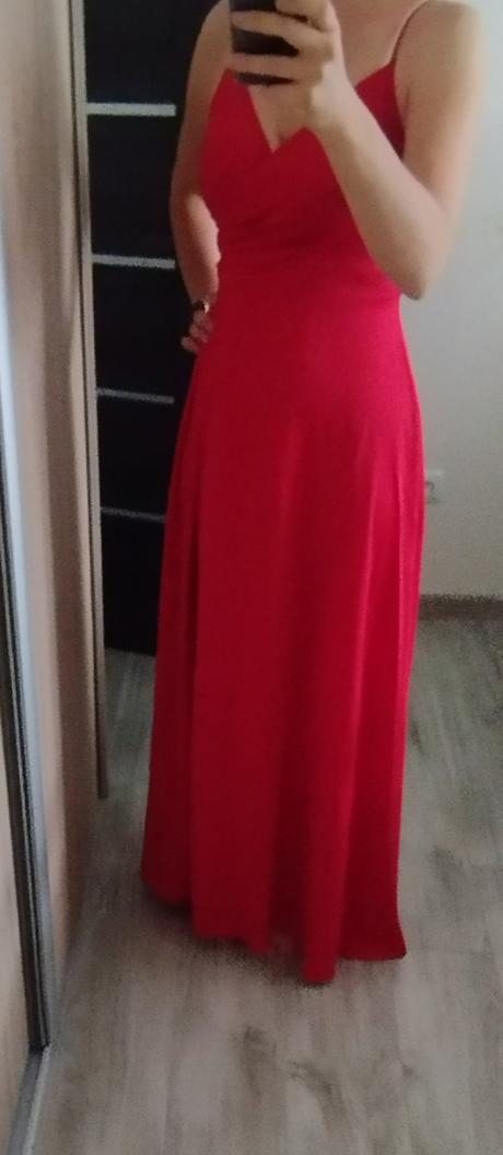 Spoločenské šaty, 38