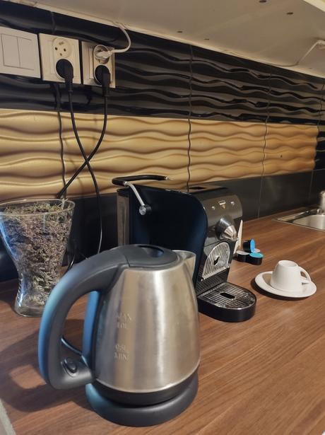 Štúrovo blue vintage house - letný prenájom,