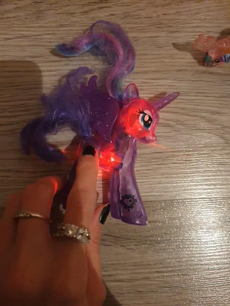 Rozne poniky z my little pony, 