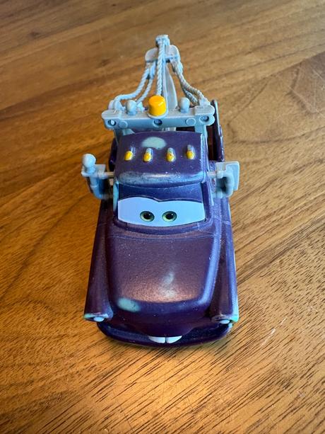 Auticka cars, 