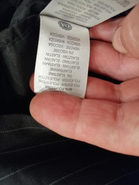 Kvalitné sako caa, v 134, 9-10 r., c&a,134