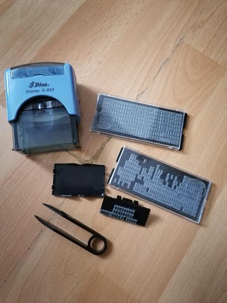 Samonamáčacie razítko,