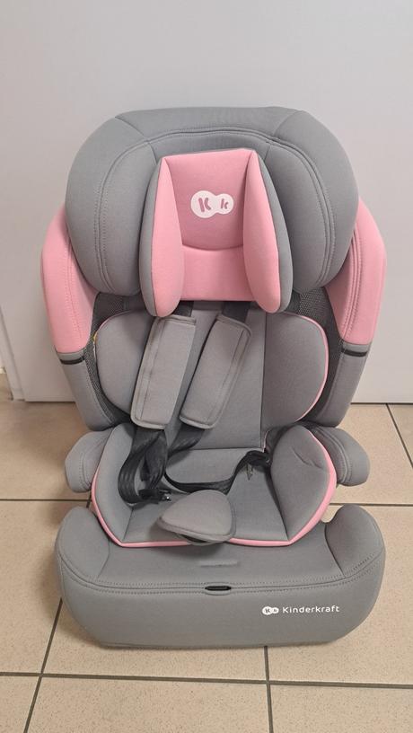 Autosedačka kinderkraft,