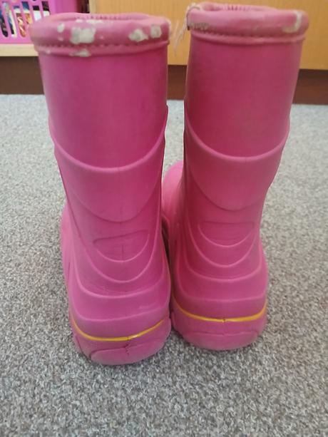 Gumáky pidilidi, 29