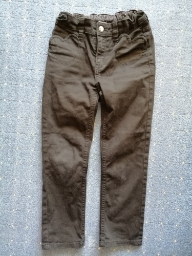 Nohavice so srdieckami, h&m,122