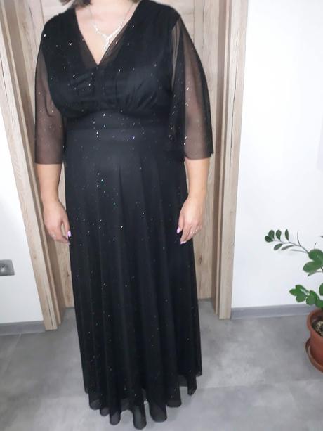 Spoločenské saty, 42