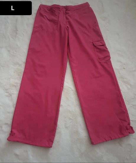 Balík dámskeho oblečenia, s