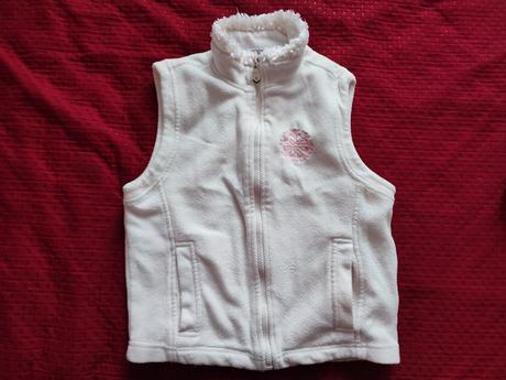 Vesta dievčenská s vločkou, 128