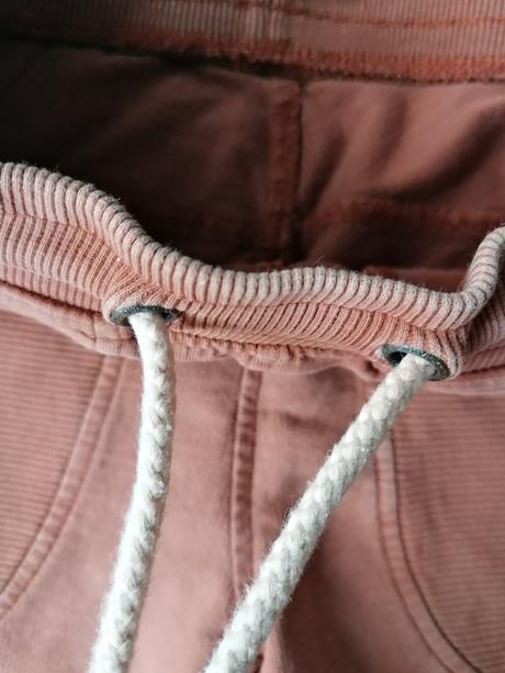 Hnedé tepláky, reserved,134