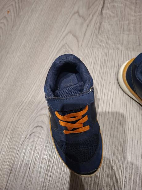 Modré tenisky s obrázkami, lupilu,27