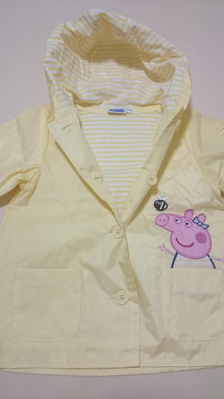 Bledožltý devčenský plášť zn. peppa pig, 86
