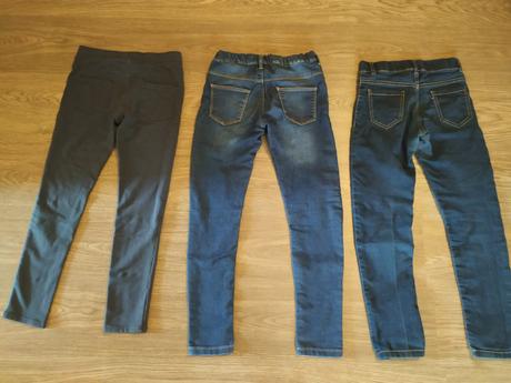 3x nohavice, reserved,146