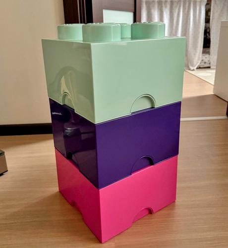 Lego boxy,