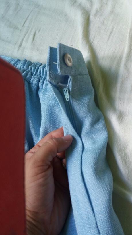 Svetlo modrá suknička vel.40, 40