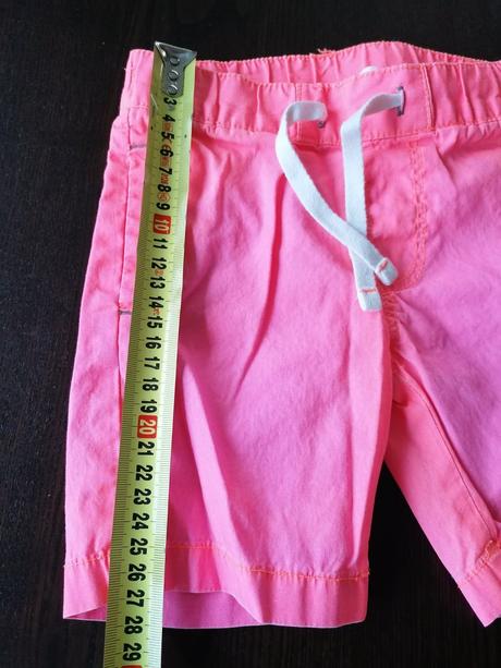 Ružové kratasy, h&m,92