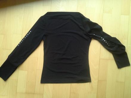 Cierny tenky pulovrik, angie,s