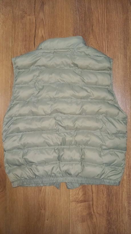 Vesta bez rukavov, zara,152