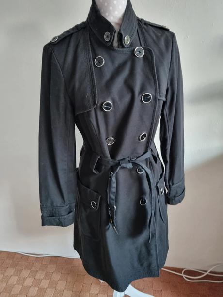 Čierny trenčkot reserved veľ. 38, reserved,38