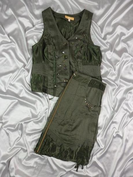 Kvalitný letný khaki komplet, 42