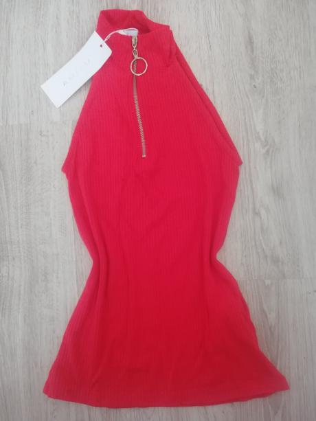 Top nový nenoseny, s visackou, amisu,xs