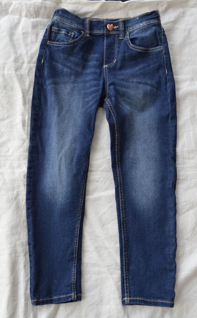 Rifle so srdiečkovým gombíkom, h&m,116