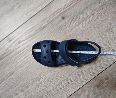 Crocs sandálky c9 v.25-26, crocs,25
