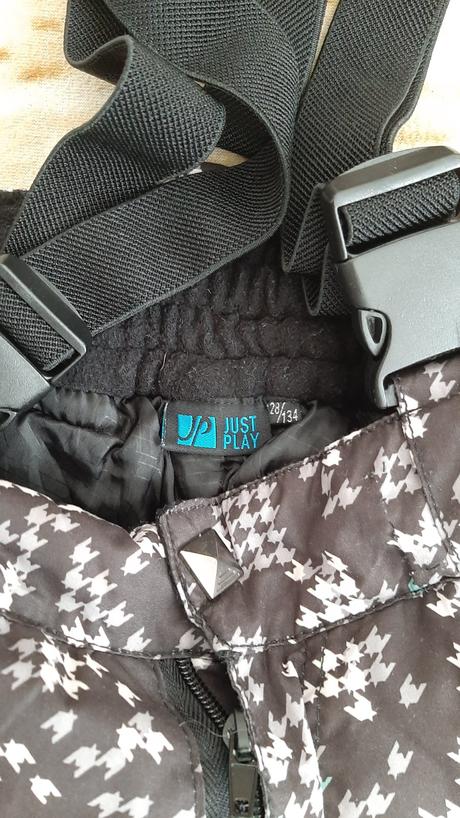 Oteplovačky, just play,128