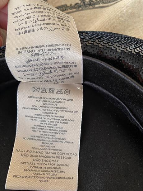 Original gucci gg sequin beret in black, s