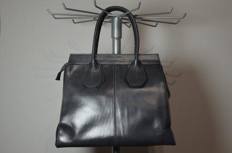 Kožená kabelka, 