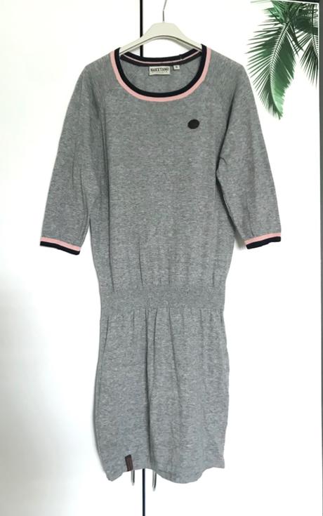 Naketano upletové saty, s