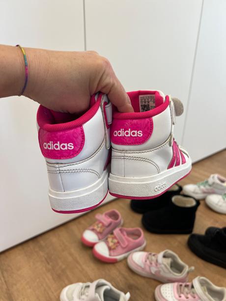 Tenisky a čižmičky, adidas,27